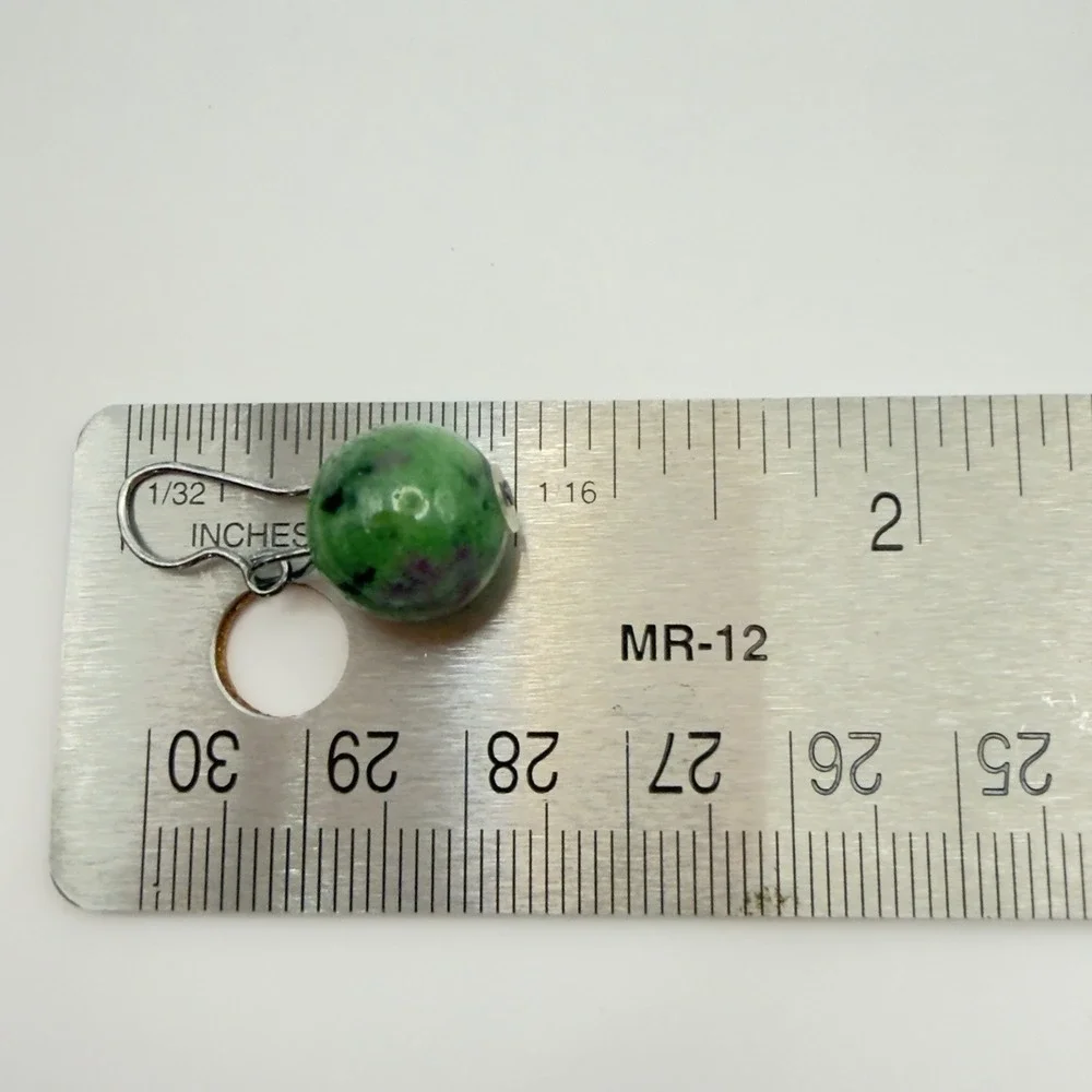 VTG Artisan Hook Dangle Earrings Ruby Green Zoisite 925 Sterling 12mm Ball